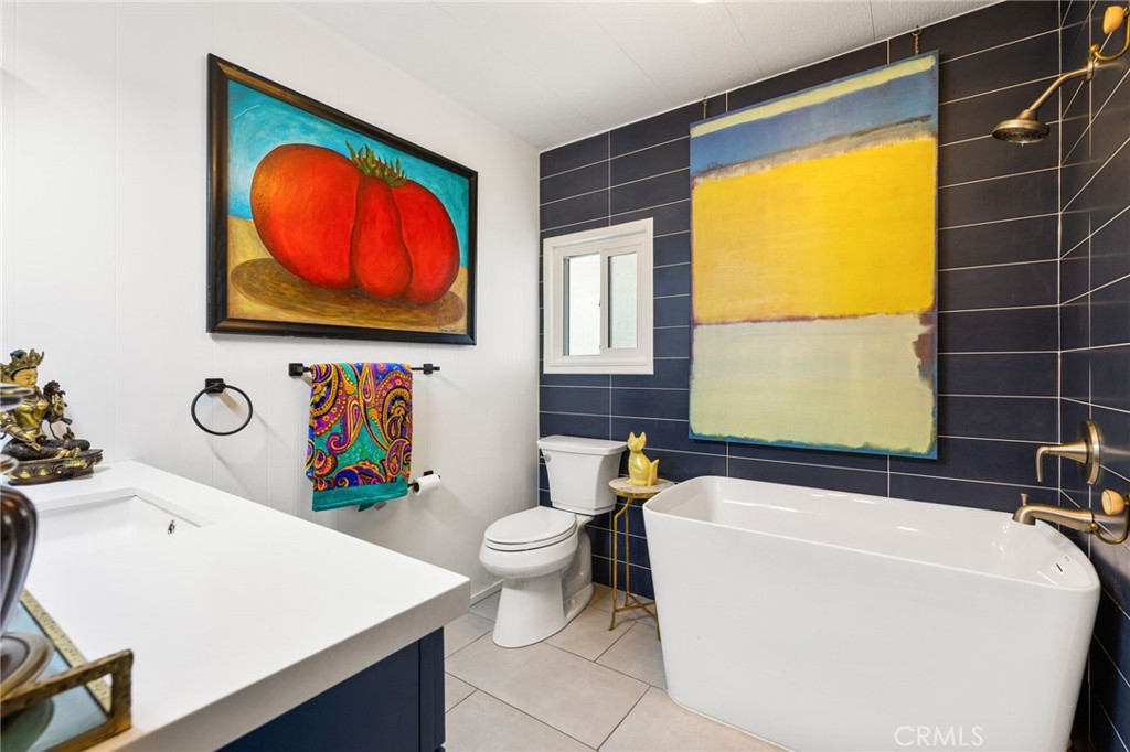 Blue Skies (32105) - Residential