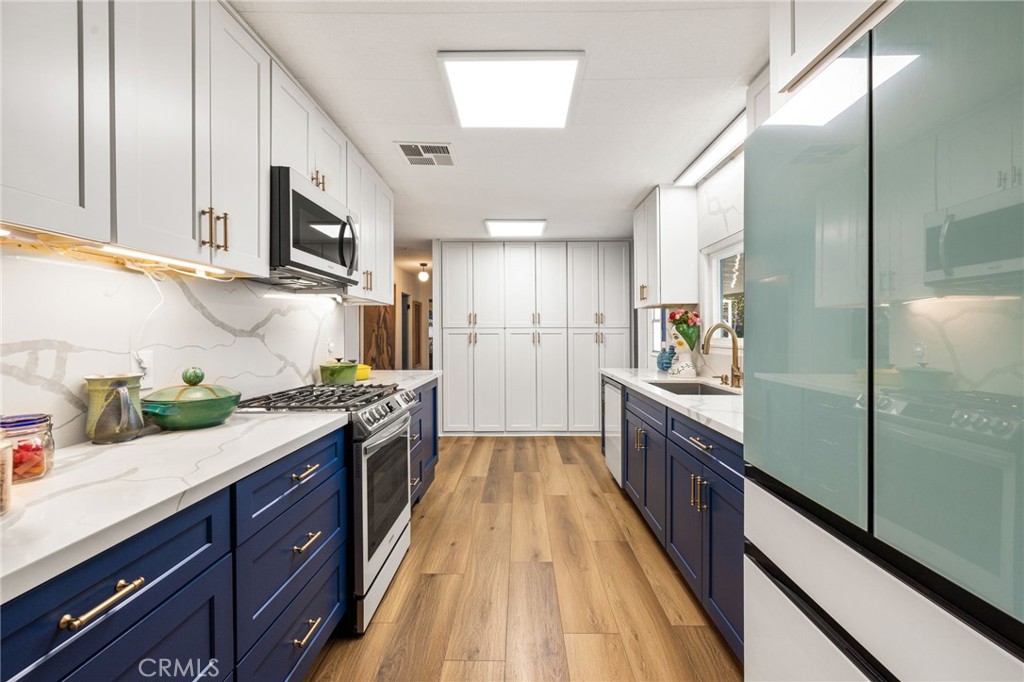 Blue Skies (32105) - Residential