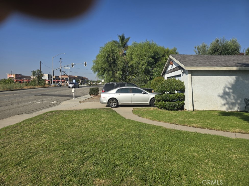 1074 W Casmalia Street