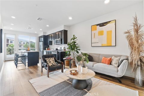 43 Bigsby Drive Stanton CA 90680