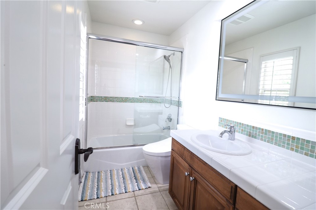 summit - Residential Lease