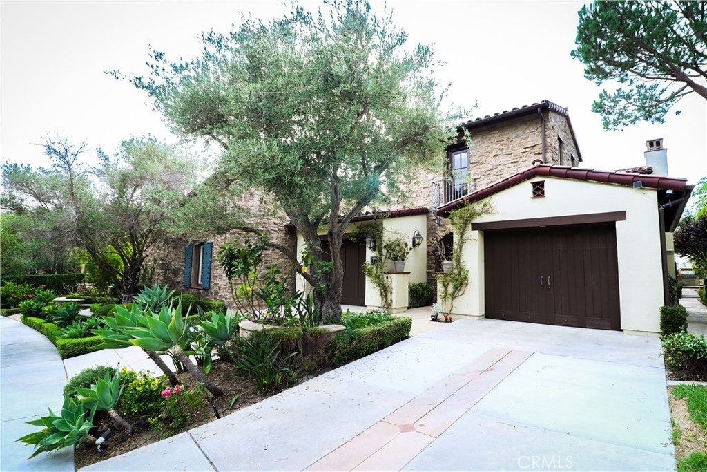 View home !Stunning 4-bedroom, 4.5-bath fully furnished home in the highly sought-after Turtle Ridge community of Irvine. this home features a bright open floor plan, gourmet kitchen with modern appliances, elegant master suite with spa-like bath, and multiple spacious living areas perfect for entertaining. Enjoy a private backyard with serene views.
Families will love the top-rated Irvine schools within walking distance, making this home ideal for children. Residents also have access to Turtle Ridge amenities including a clubhouse, pool, and fitness center. Conveniently located near Bonita Canyon and Shady Canyon, offering both privacy and easy access to shopping, dining, and entertainment. A perfect blend of luxury, comfort, and an excellent school district—fully furnished and ready to move in!