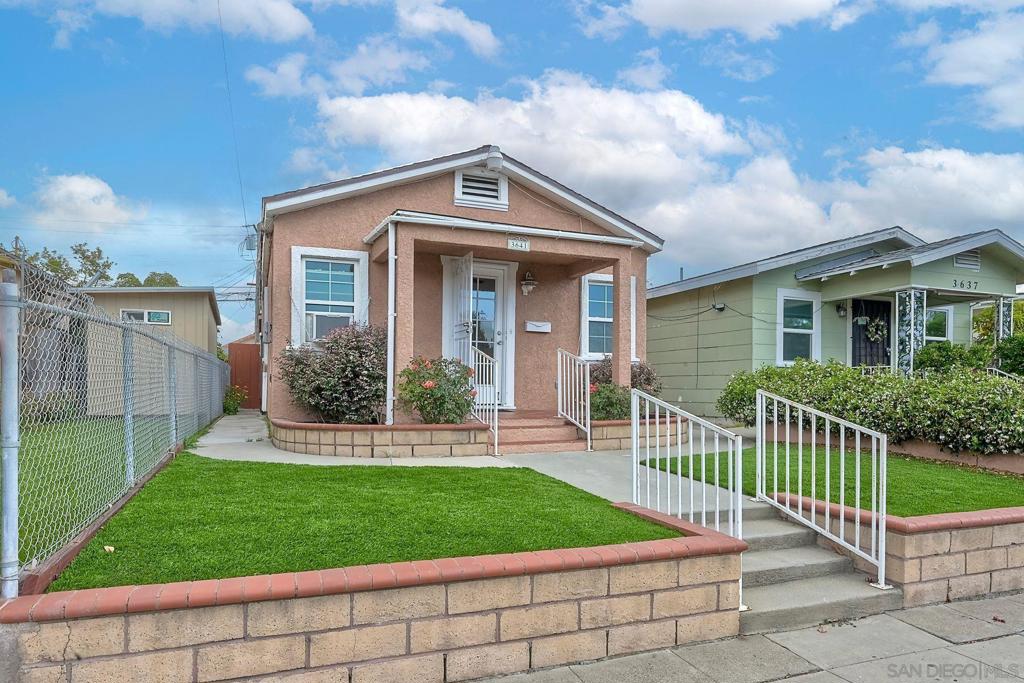 3641 Highland Ave