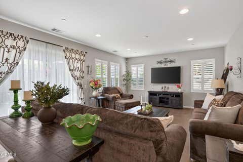 Tiny photo for 672 Xanadu Way, Oxnard, CA 93036 (MLS # V1-37698)