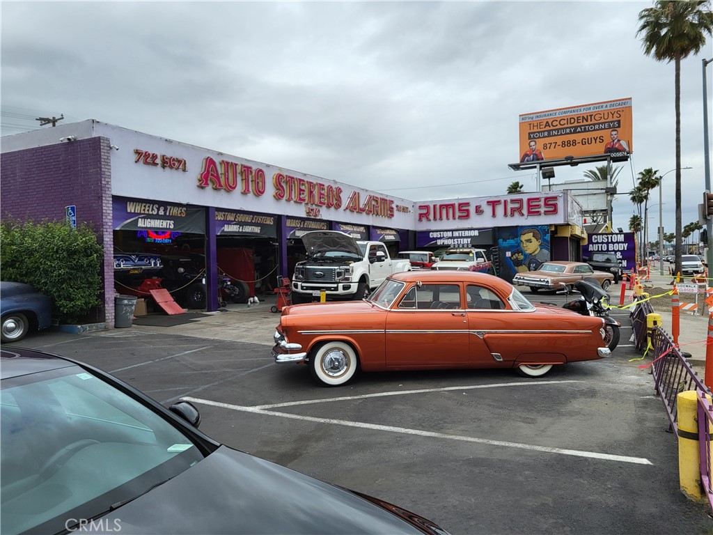 Photo 1 of 17 — 5747 Whittier, Los Angeles, CA 90022