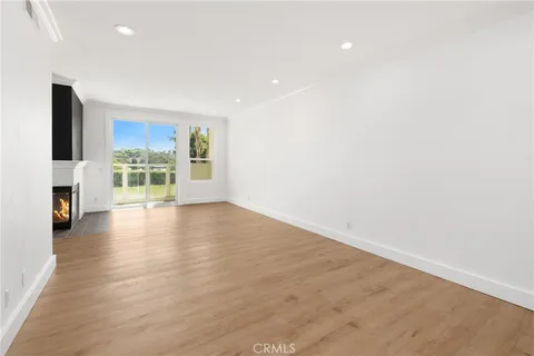 MLS: OC26049465