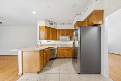 Tiny photo for 45105 Corte Carolina, Temecula, CA 92592 (MLS # SW26232203)