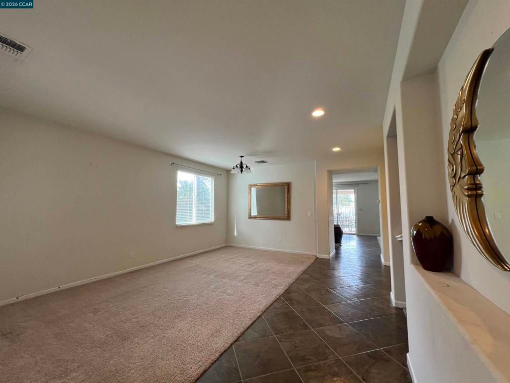 Photo of 2144 2144 STANSFIELD Dr, Roseville, CA 95747 (MLS # 41124757)