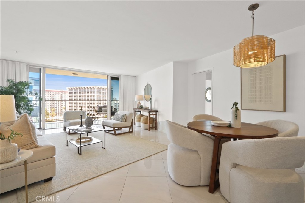 700 E Ocean Boulevard 1501