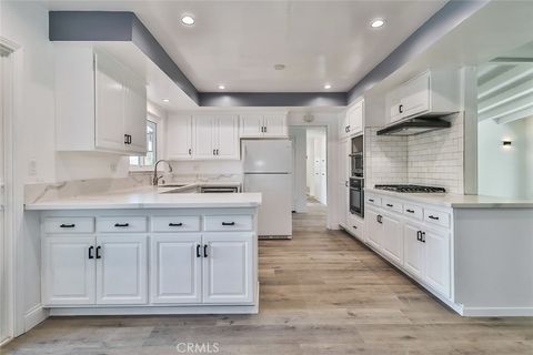 Tiny photo for 23540 Kivik St, Woodland Hills, CA 91367 (MLS # SR26049439)