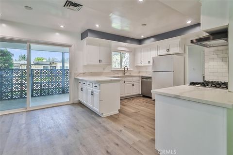 Tiny photo for 23540 Kivik St, Woodland Hills, CA 91367 (MLS # SR26049439)