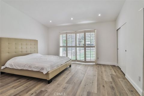 Tiny photo for 23540 Kivik St, Woodland Hills, CA 91367 (MLS # SR26049439)