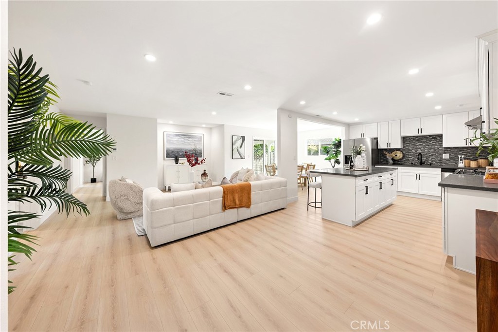 1704 S Orange Avenue