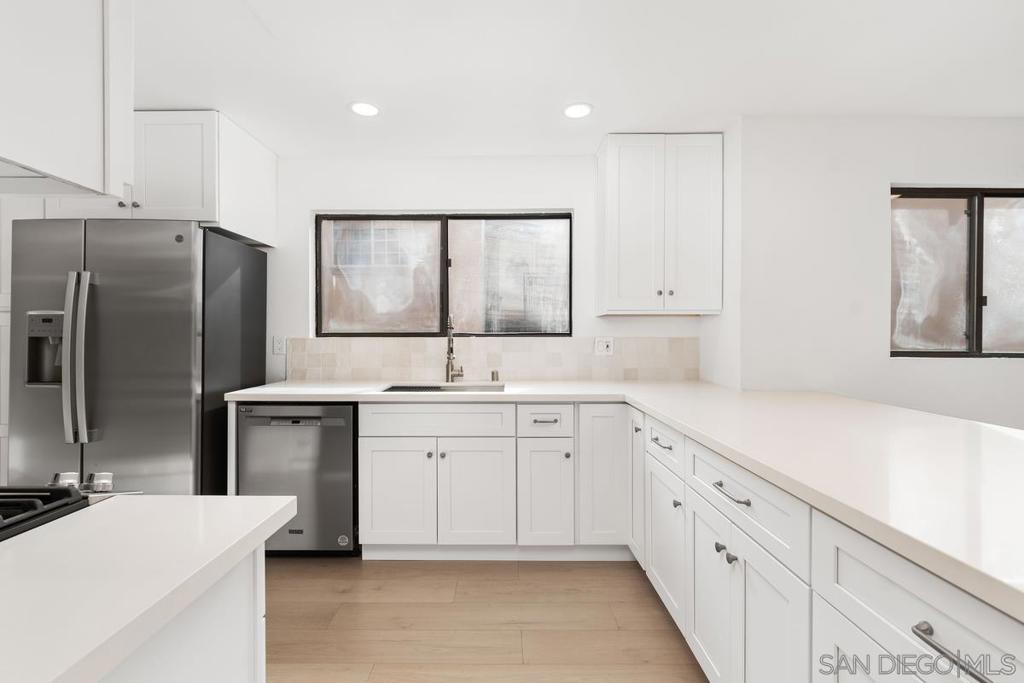 1115 Pearl St 3