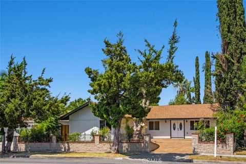 Photo of 24541 Penfield St, Lake Forest, CA 92630 (MLS # OC26171706)