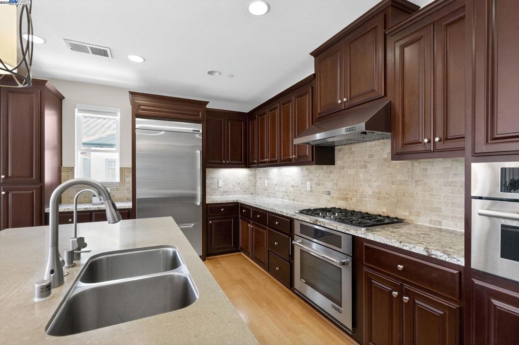 DUBLIN RANCH - Residential