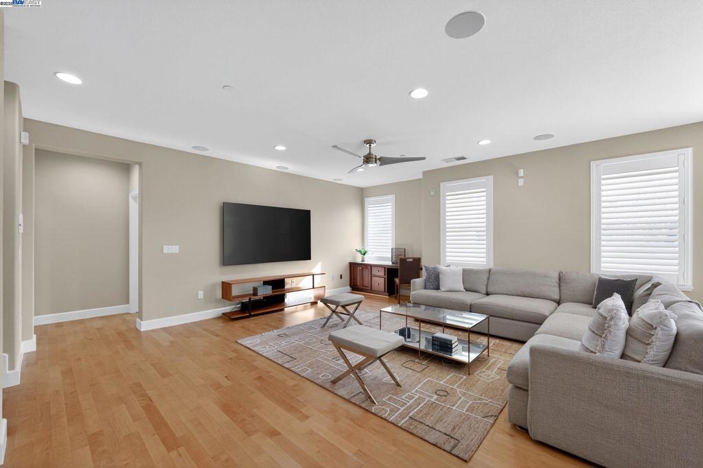 DUBLIN RANCH - Residential