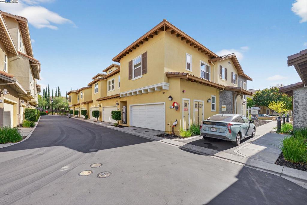 DUBLIN RANCH - Residential