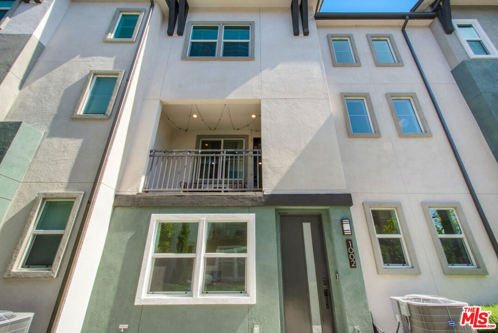 1002 Sage Lane