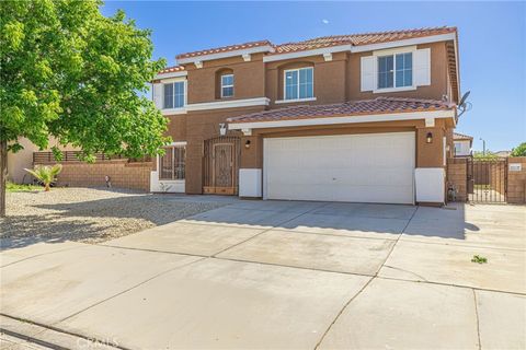 Photo of 45123 Palm LN, Lancaster, CA 93535 (MLS # SR26111573)