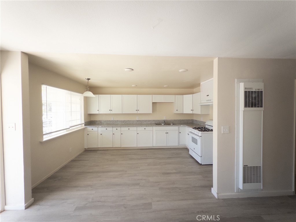 East of 101(500) - Residential