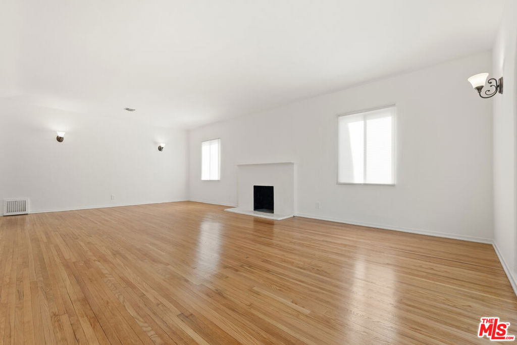 6346 W 6th Street