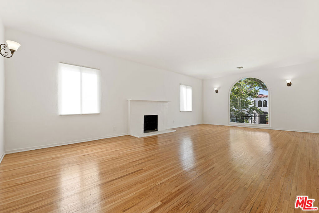 6346 W 6th Street