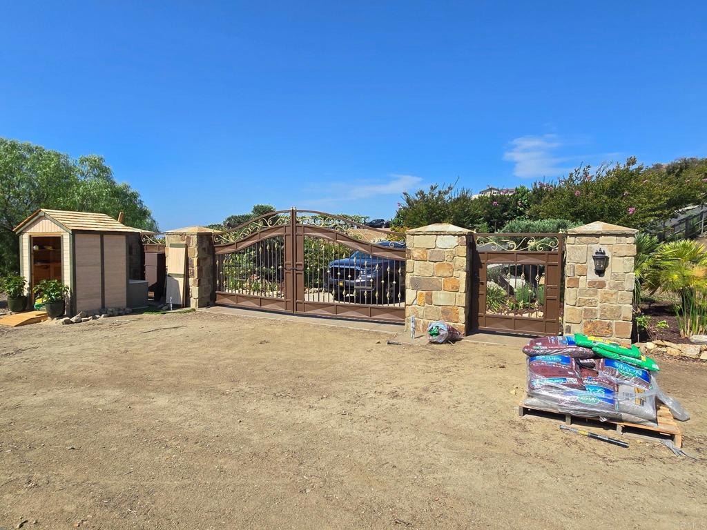 3752 Monserate Place