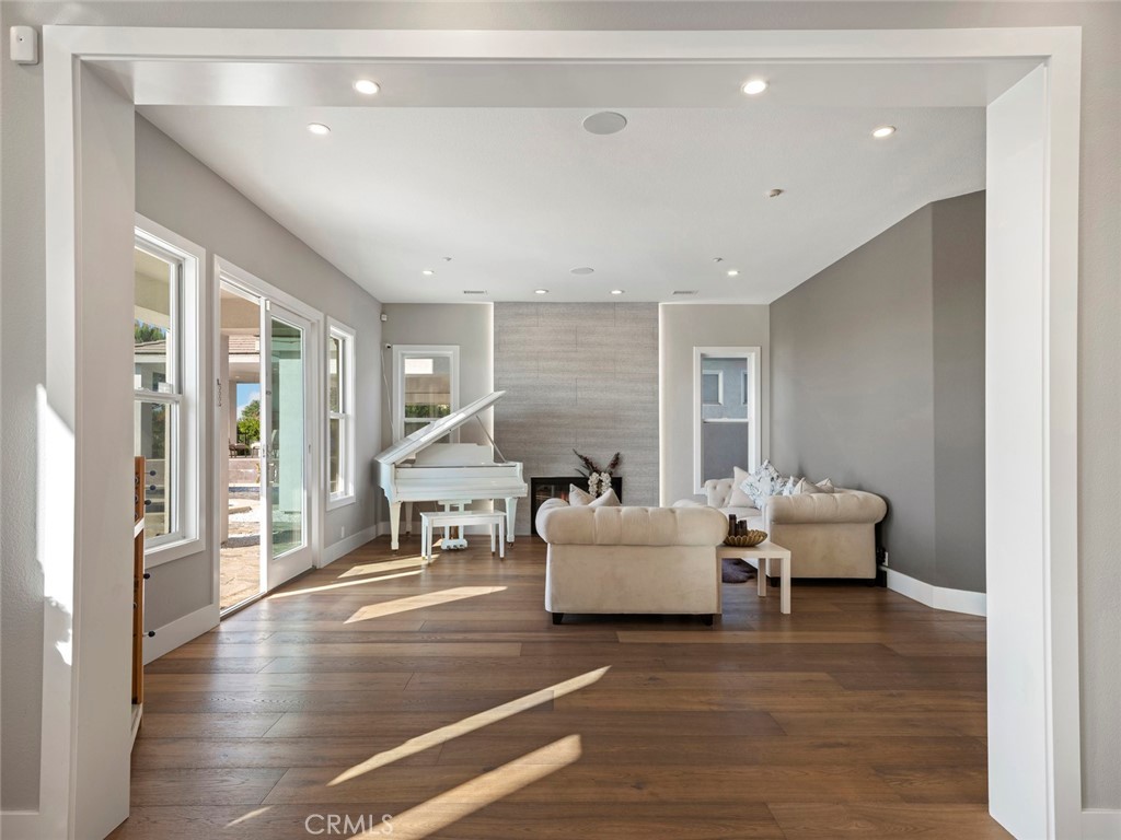 Pinnacle (PINC) - Residential