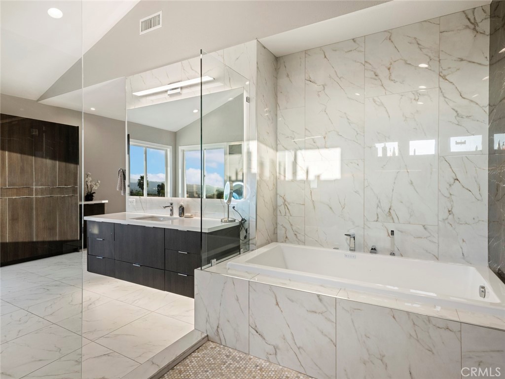 Pinnacle (PINC) - Residential