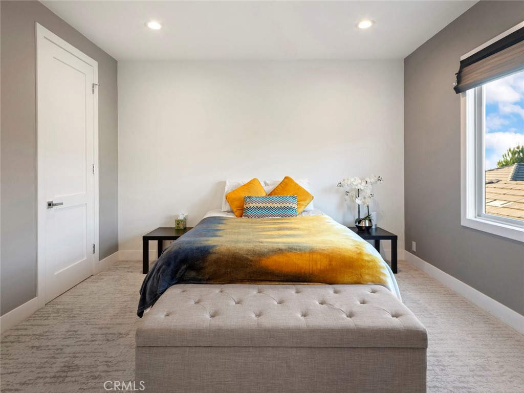 Pinnacle (PINC) - Residential