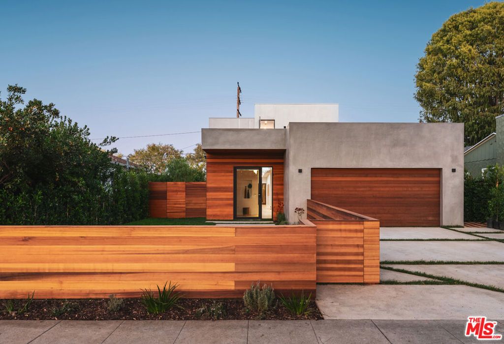 Photo of 4160 Keystone Avenue, Culver City, CA 90232 (MLS # 25611201)