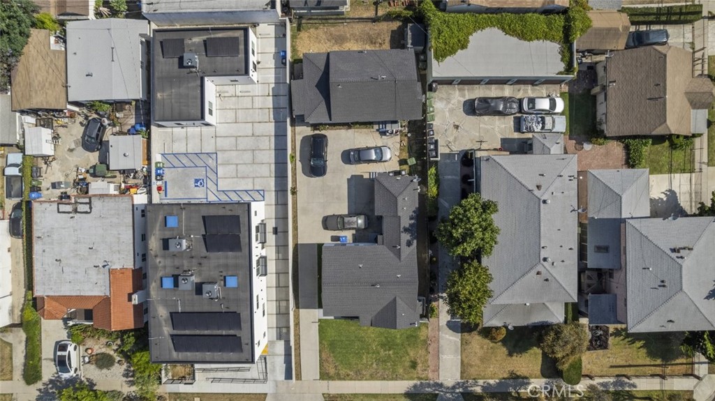 1548 W 84th Street