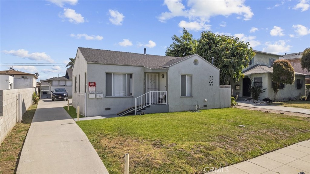 Excellent investment opportunity featuring a 3 unit property totaling 1964 square feet in South Los Angeles. The unit mix includes a 3 bedroom 1 bathroom detached home at the back of the property with a private backyard to be delivered vacant, a 2 bedroom 1 bathroom unit, and a studio. This versatile layout offers strong rental potential, whether for long term tenants or future owner occupancy. A great value add opportunity in a growing area just minutes from Inglewood and SoFi Stadium.