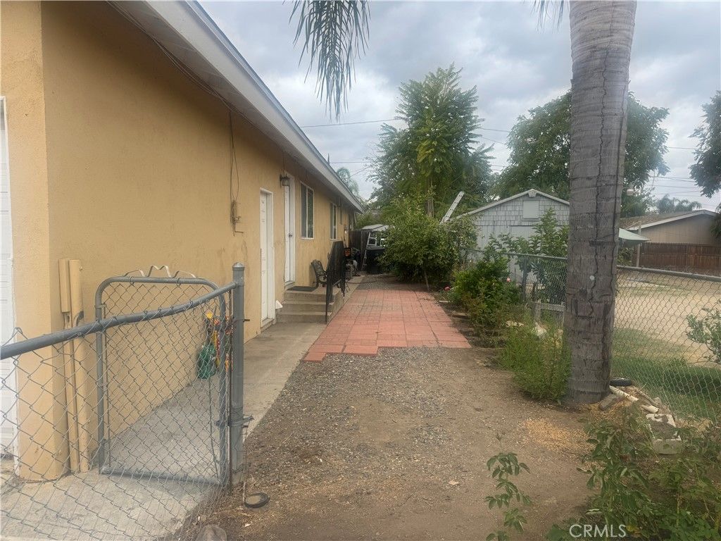 Photo of 33113 Churchill St, Lake Elsinore, CA 92530 (MLS # PW25238202)
