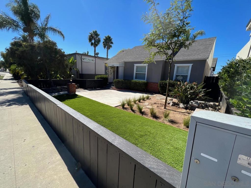 Beautiful 3 BR / 2 BA detached house just 2 blocks to Fanuel Park in Crown Point / Pacific Beach. Up to 3 off street parking spaces, fully fenced exclusive use yard, lockable side yard for bike/surfboard storage. Hardwood flooring throughout, A/C and forced heat, in unit laundry, semi-finished attic space for storage. Updated bathrooms. Dishwasher, disposal, stainless steel refrigerator, stove & microwave. Quartz countertops. Fireplace in the living room. This one has everything you're looking for and more! New landscaping and ceiling fans going in this week.