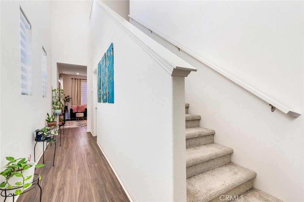 Photo of 574 Pablo Rd Rd #30, Lake Elsinore, CA 92530 (MLS # CV25227959)