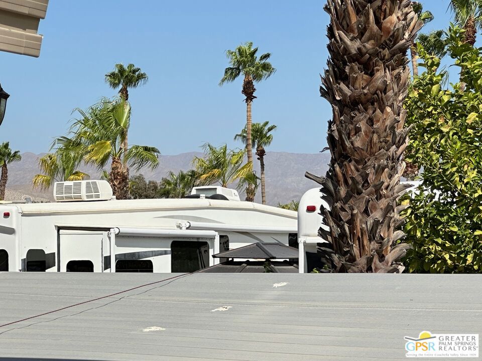 Desert Shadows Rv Re - Residential Lease