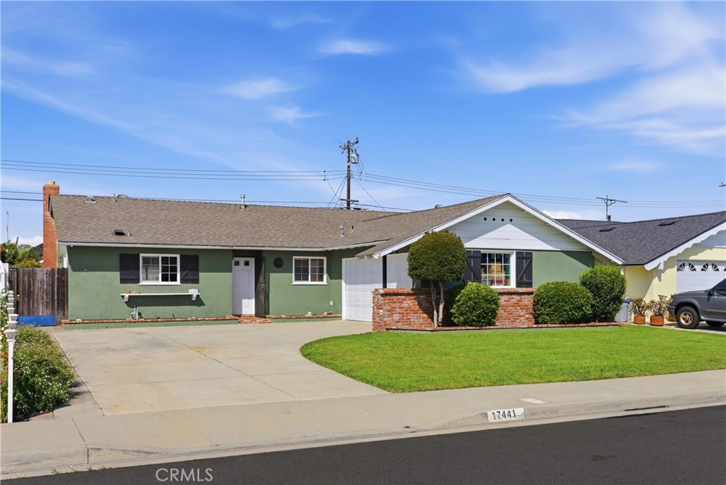 17441 Jefferson Lane