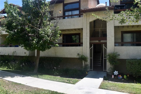 Photo of 18169 Sundowner WAY #907, Canyon Country, CA 91387 (MLS # SR26157952)