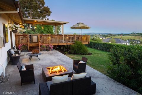 Tiny photo for 1015 Lost Springs Ln, Paso Robles, CA 93446 (MLS # NS26072665)