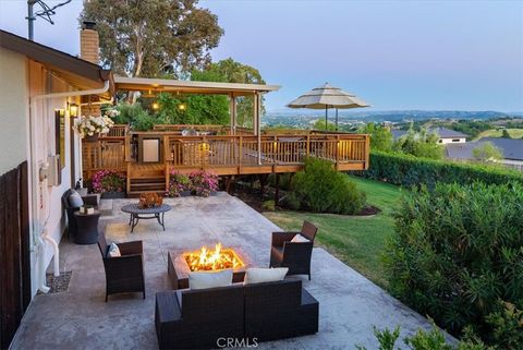 Tiny photo for 1015 Lost Springs Ln, Paso Robles, CA 93446 (MLS # NS26072665)