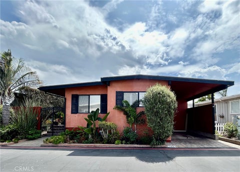 Photo of 103 Yorktown, Newport Beach, CA 92660 (MLS # PW26187369)
