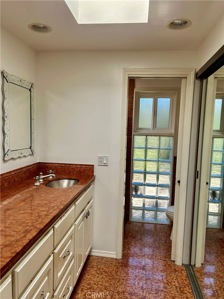 103 Yorktown, Newport Beach CA 92660 - Photo 45