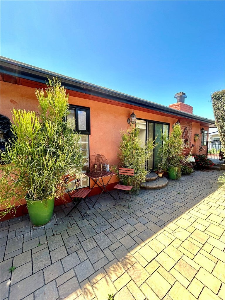 103 Yorktown, Newport Beach CA 92660 - Photo 10