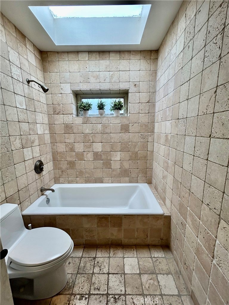 103 Yorktown, Newport Beach CA 92660 - Photo 33