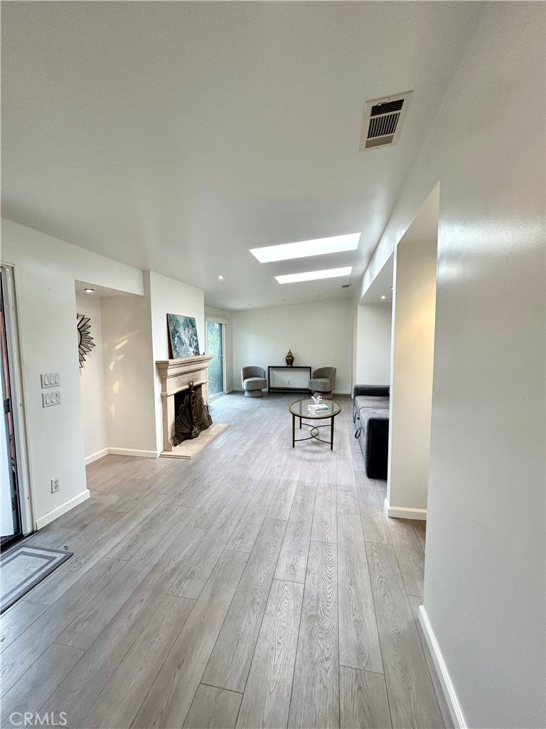 103 Yorktown, Newport Beach CA 92660 - Photo 26