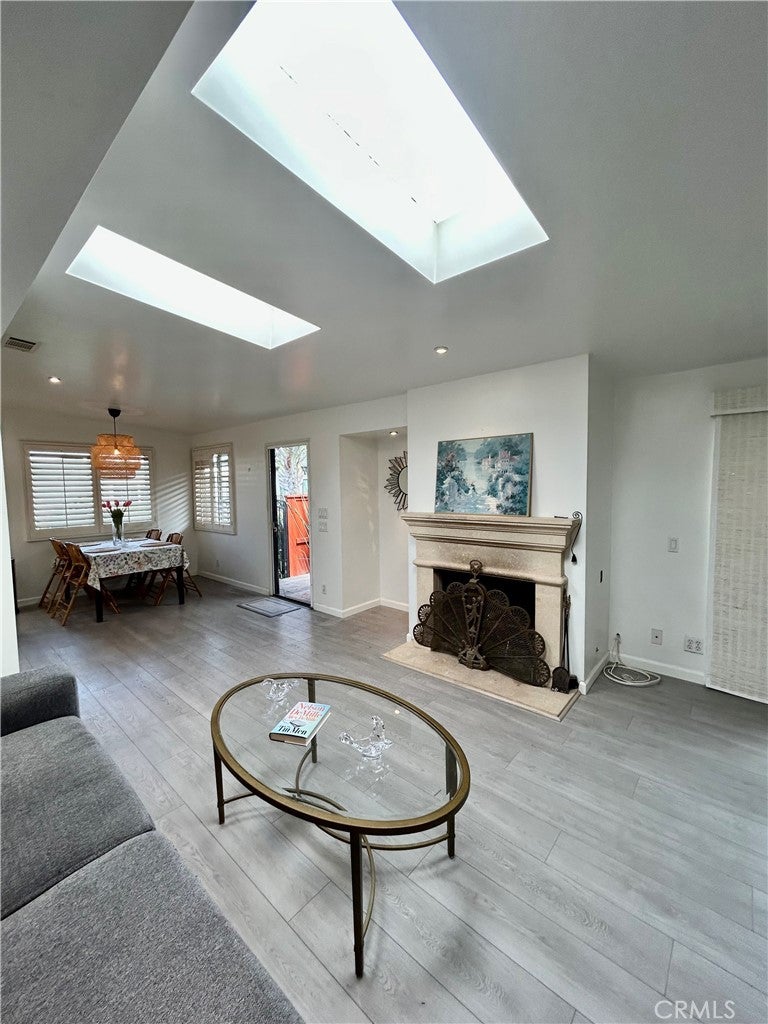 103 Yorktown, Newport Beach CA 92660 - Photo 21