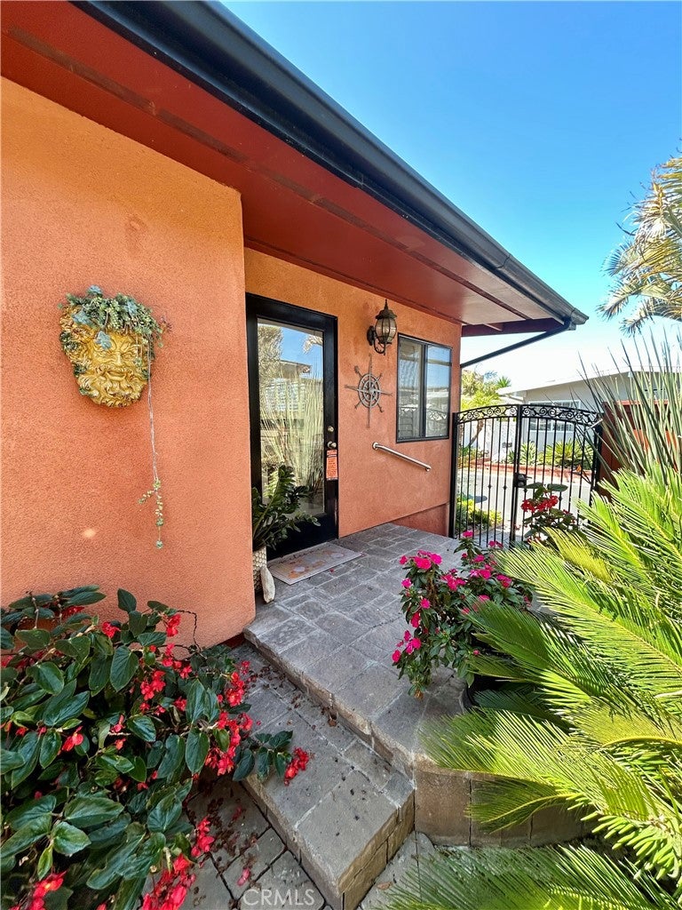 103 Yorktown, Newport Beach CA 92660 - Photo 8