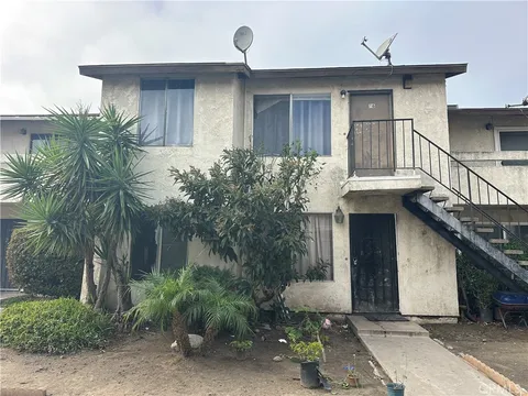 17425 Arrow Blvd Unit 25, Fontana, CA 92335 - MLS#: TR26002221